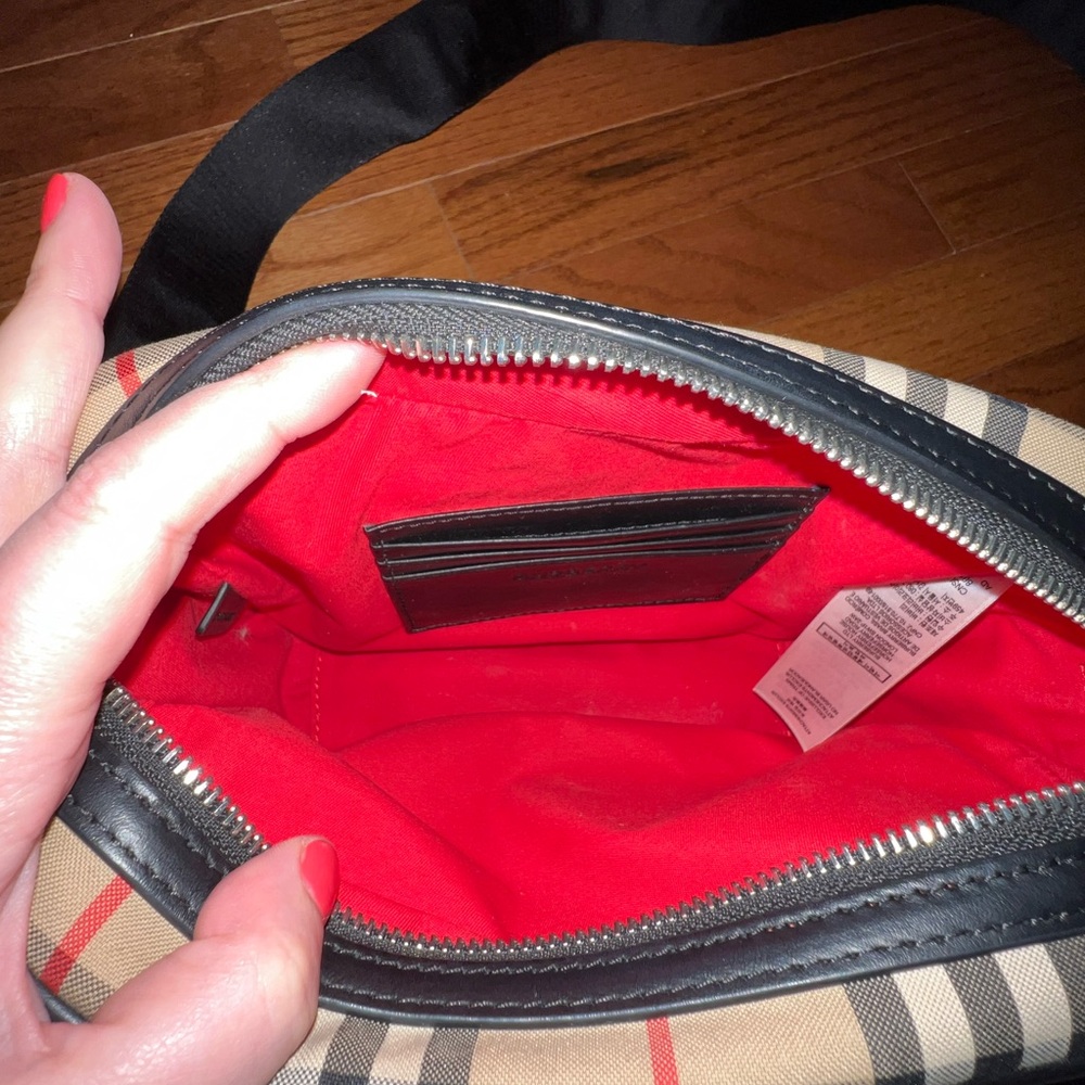 Burberry Tan and Black Camera Bag - Picture 10 of 11